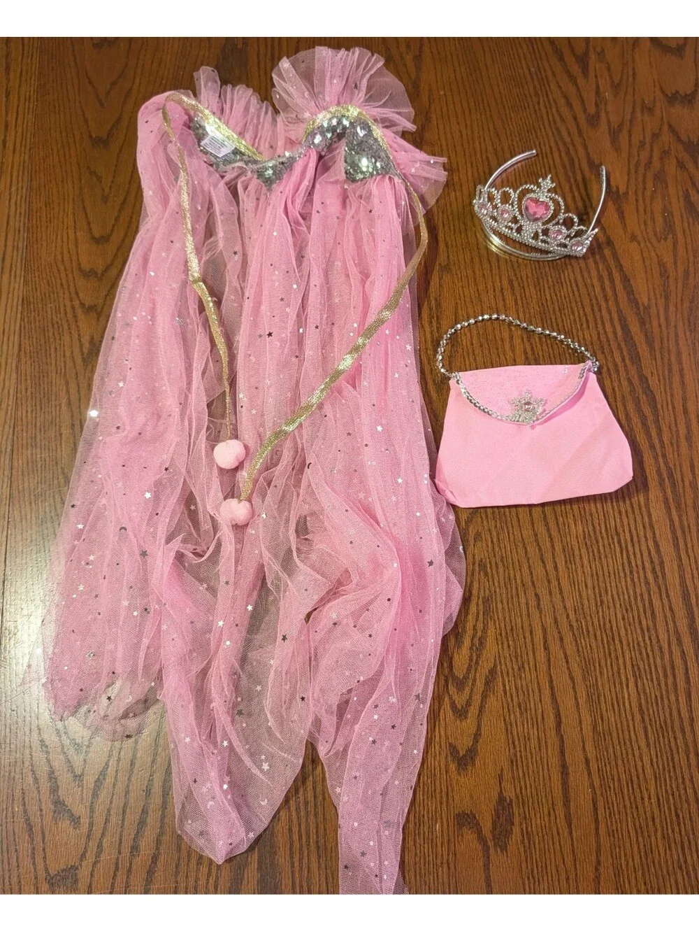 Girl's Princess Dress Up includes Cape, Tiara Headband and Purse New in Bag